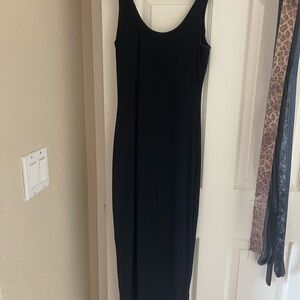 Elegant Black Sleeveless Dress